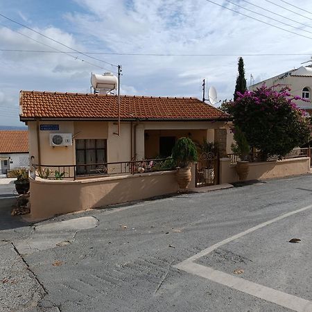 Patriko Village Home 皮斯索里 外观 照片
