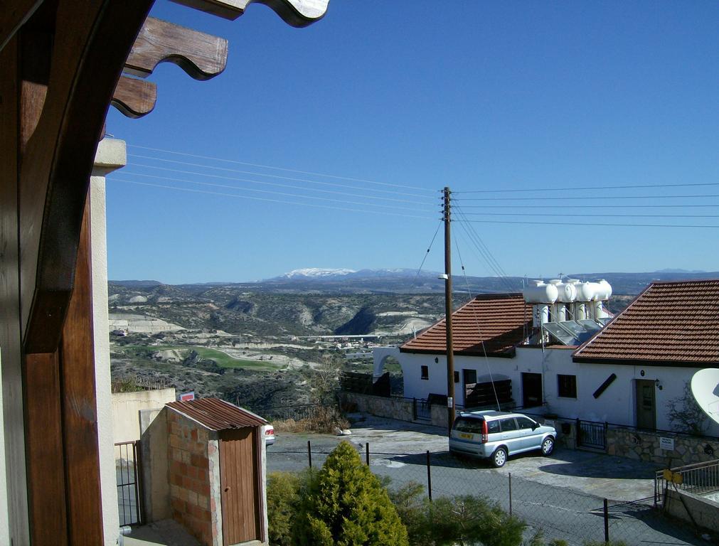 Patriko Village Home 皮斯索里 外观 照片